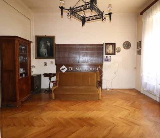 Eladó téglalakás, Budapesten, V. kerületben 119 M Ft, 3 szobás