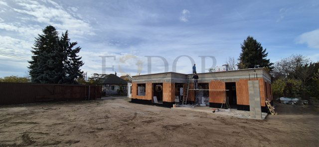 Eladó családi ház, Budapesten, XVIII. kerületben 144.9 M Ft