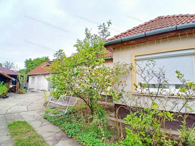 Eladó családi ház, Dabason 54.9 M Ft, 2 szobás
