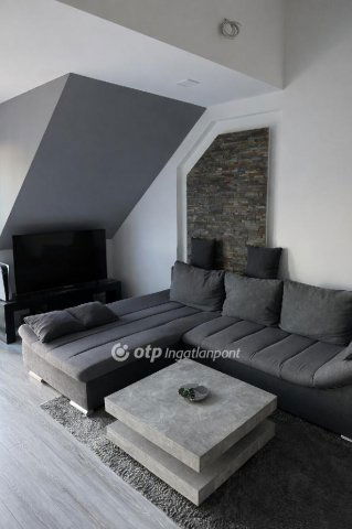 Eladó téglalakás, Egerben 54.9 M Ft, 1+1 szobás