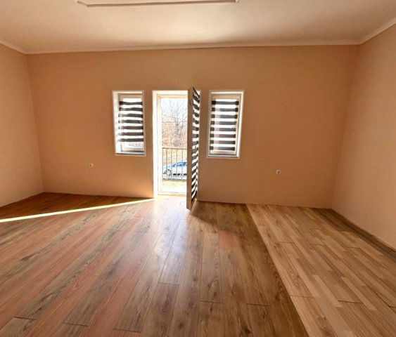 Eladó családi ház, Sülysápon 47 M Ft, 3+1 szobás