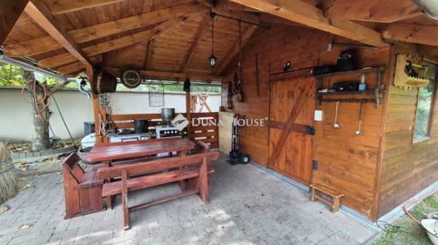 Eladó családi ház, Kecskeméten 169.9 M Ft, 4 szobás