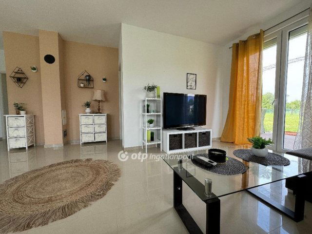 Eladó családi ház, Hövejen 99.06 M Ft / költözzbe.hu