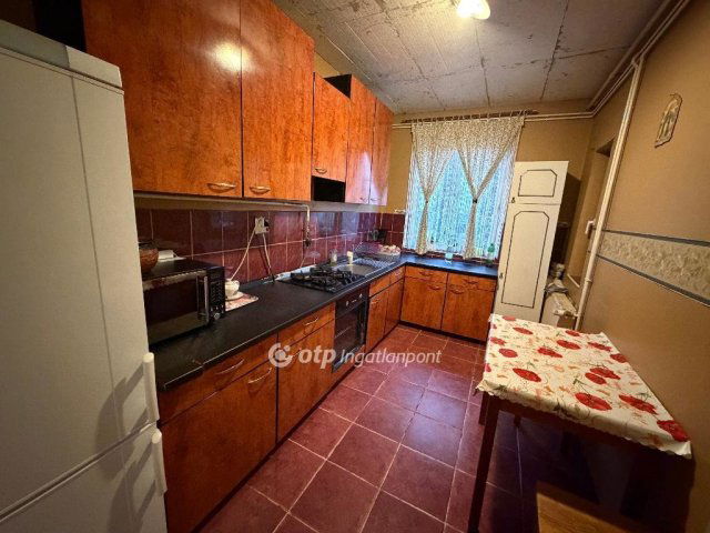 Eladó családi ház, Bátonyterenyén 68 M Ft, 4 szobás