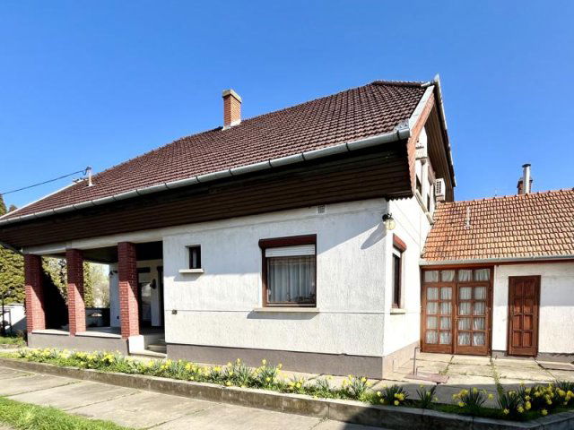 Eladó családi ház, Nagykátán 79 M Ft, 4 szobás
