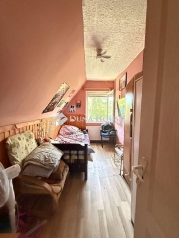 Eladó családi ház, Erdőkertesen 89 M Ft, 7 szobás