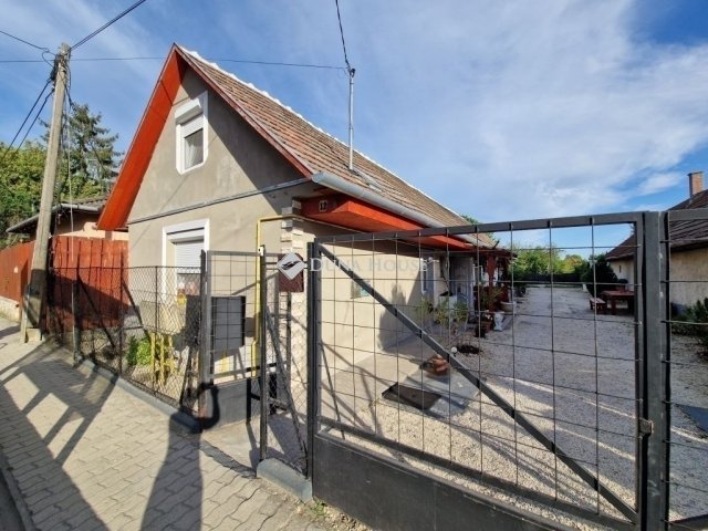 Eladó családi ház, Maglódon 95 M Ft, 3 szobás