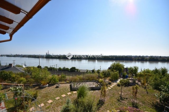 Eladó ikerház, Budapesten, XXII. kerületben 249.99 M Ft, 4 szobás