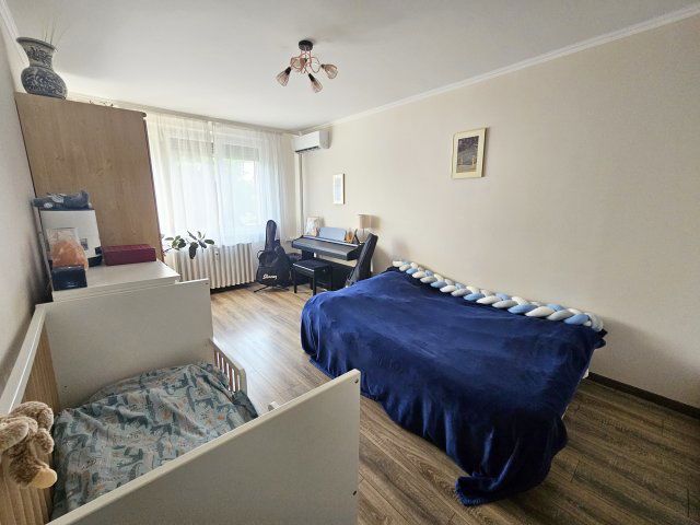 Eladó panellakás, Budapesten, III. kerületben 65 M Ft, 2 szobás
