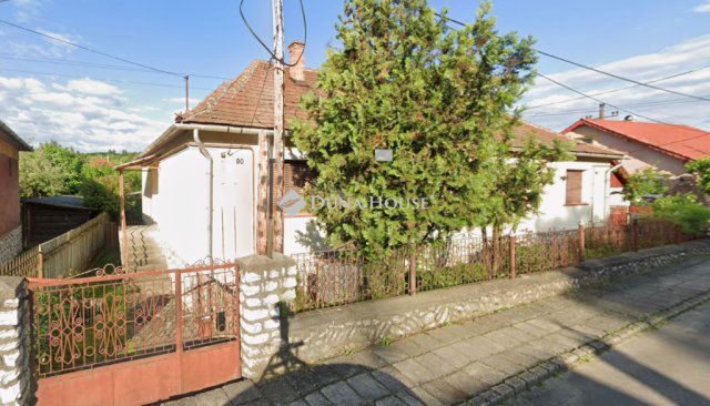 Eladó ikerház, Miskolcon 24.5 M Ft, 3 szobás