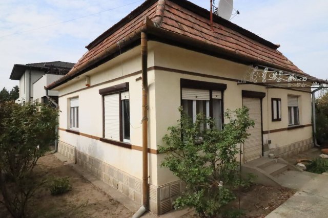 Eladó családi ház, Albertirsán 57 M Ft, 3 szobás