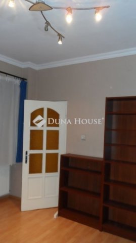 Eladó téglalakás, Budapesten, VIII. kerületben 55.5 M Ft