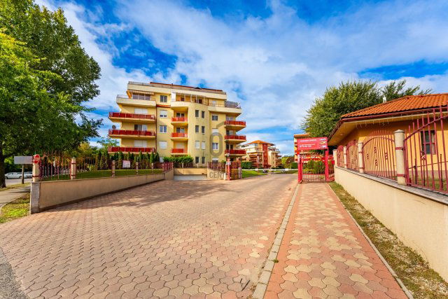 Eladó téglalakás, Budapesten, X. kerületben 129.9 M Ft, 3 szobás