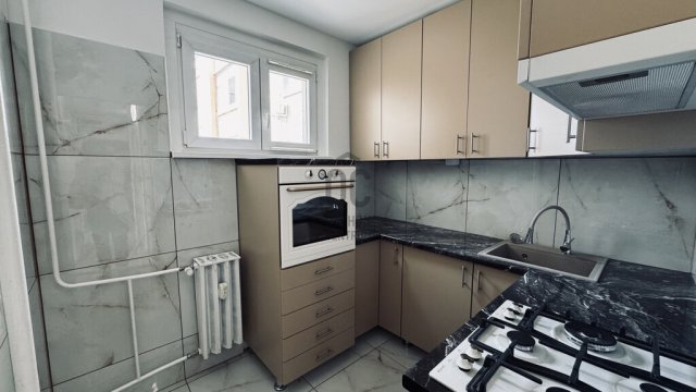 Eladó panellakás, Budapesten, XVIII. kerületben 80 M Ft, 3 szobás