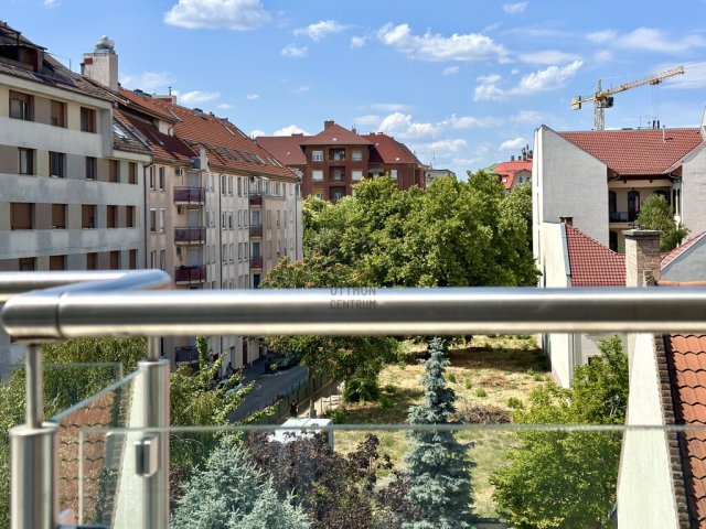 Eladó téglalakás, Budapesten, IX. kerületben 97.9 M Ft, 2 szobás