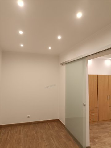 Eladó panellakás, Mosonmagyaróváron 49.9 M Ft, 2+1 szobás