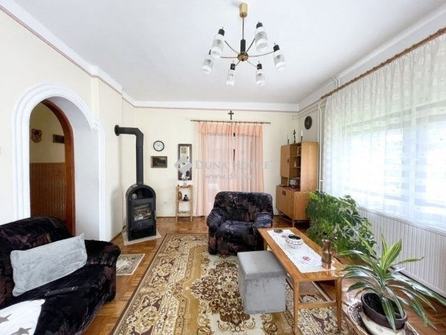 Eladó családi ház, Budapesten, XX. kerületben 124.9 M Ft