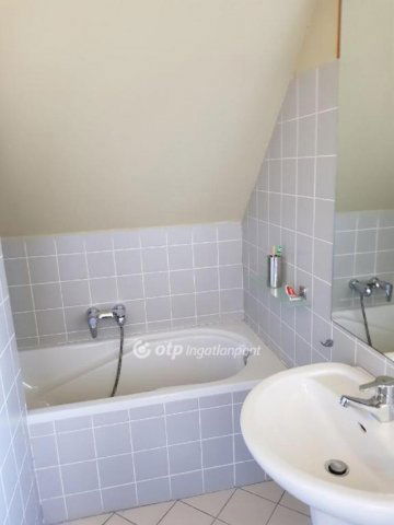 Eladó családi ház, Budapesten, II. kerületben 425 M Ft