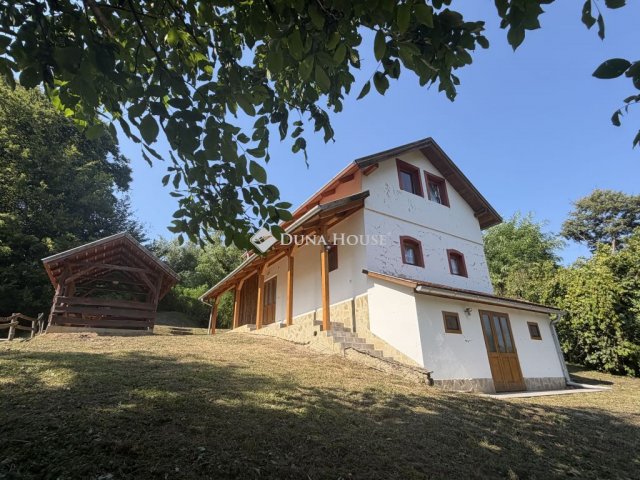 Eladó családi ház, Lovásziban 35.99 M Ft, 2 szobás