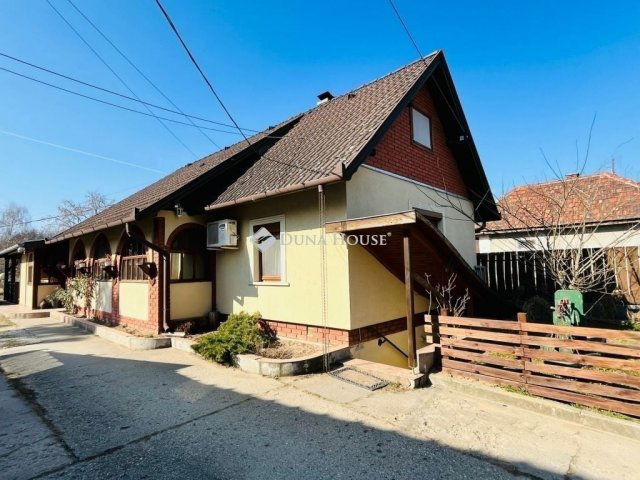 Eladó mezogazdasagi ingatlan, Pilisen 81.9 M Ft, 4 szobás