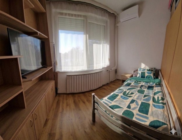 Eladó panellakás, Győrött 52.9 M Ft, 2 szobás