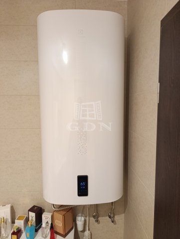 Eladó téglalakás, Baján 87 M Ft, 2 szobás