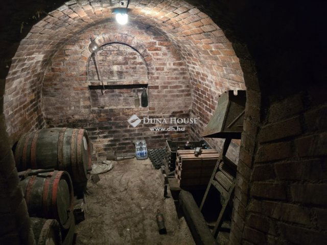 Eladó nyaraló, Kozármislenyen 5.4 M Ft, 3 szobás