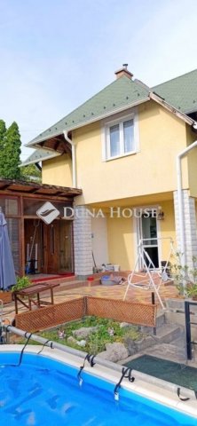 Eladó családi ház, Szentendrén 114.9 M Ft, 4 szobás