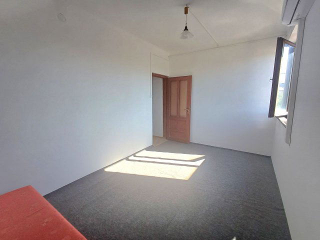 Kiadó téglalakás, albérlet, Debrecenben 180 E Ft / hó