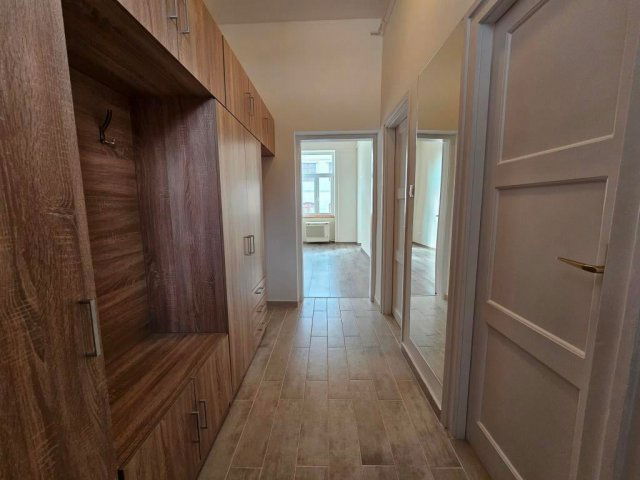 Kiadó téglalakás, albérlet, Kaposváron, Baross Gábor utcában