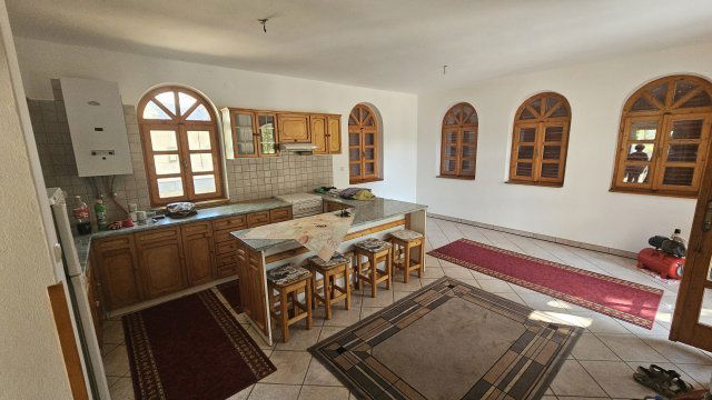 Eladó családi ház, Jászszentandráson 25.99 M Ft, 4 szobás