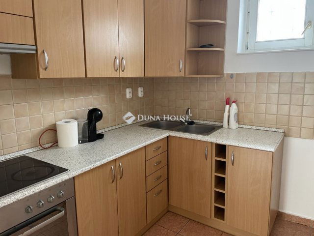 Kiadó téglalakás, albérlet, Kecskeméten 160 E Ft / hó