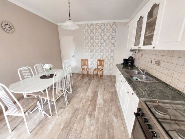 Eladó sorház, Debrecenben 119.5 M Ft, 6 szobás