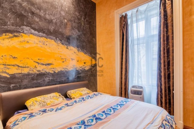 Eladó téglalakás, Budapesten, VI. kerületben 135.99 M Ft