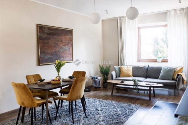 Eladó téglalakás, Budapesten, XVI. kerületben 140 M Ft, 4 szobás