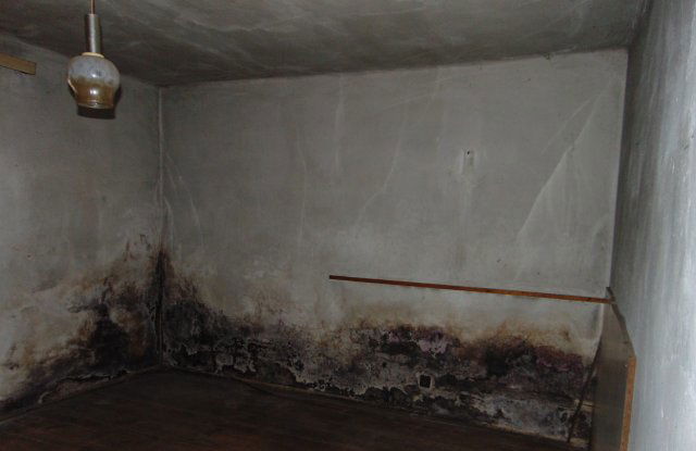 Eladó családi ház, Kondorfán 13.3 M Ft, 1+1 szobás