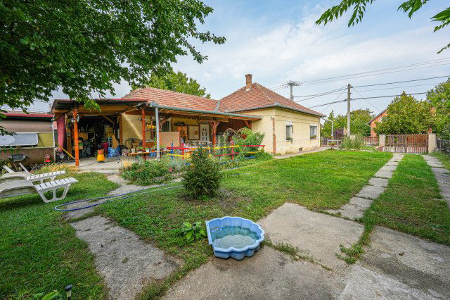 Eladó családi ház, Szigethalmon 64.9 M Ft, 4 szobás