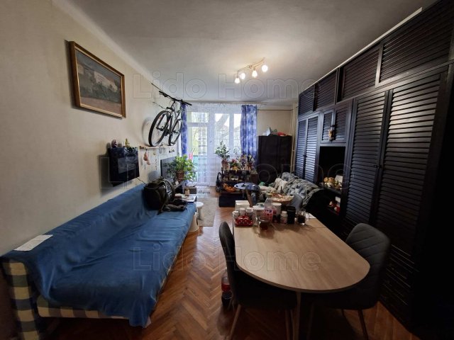 Eladó téglalakás, Székesfehérvárott 54.999 M Ft, 2 szobás