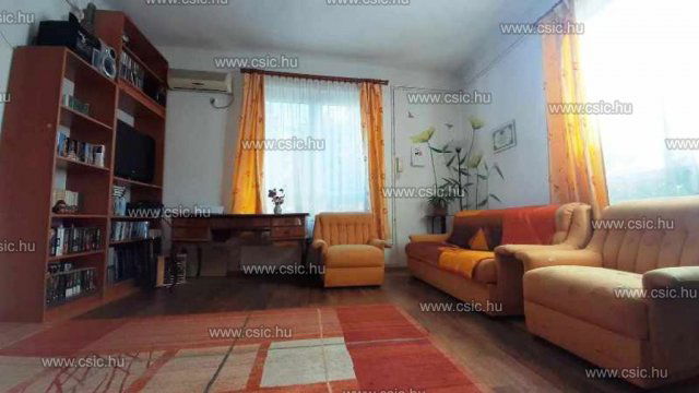 Eladó családi ház, Budapesten, III. kerületben 189 M Ft