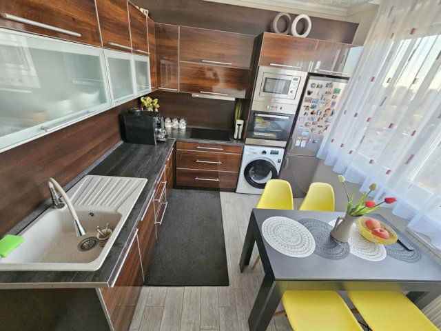 Eladó téglalakás, Debrecenben 66.99 M Ft, 3 szobás