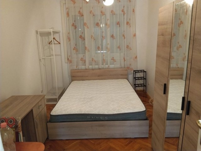 Kiadó téglalakás, albérlet, Debrecenben 250 E Ft / hó