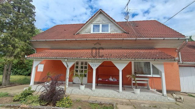 Eladó családi ház, Debrecenben 89.99 M Ft, 4 szobás