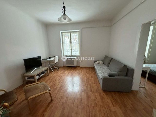 Eladó téglalakás, Budapesten, XIX. kerületben 72 M Ft, 2 szobás