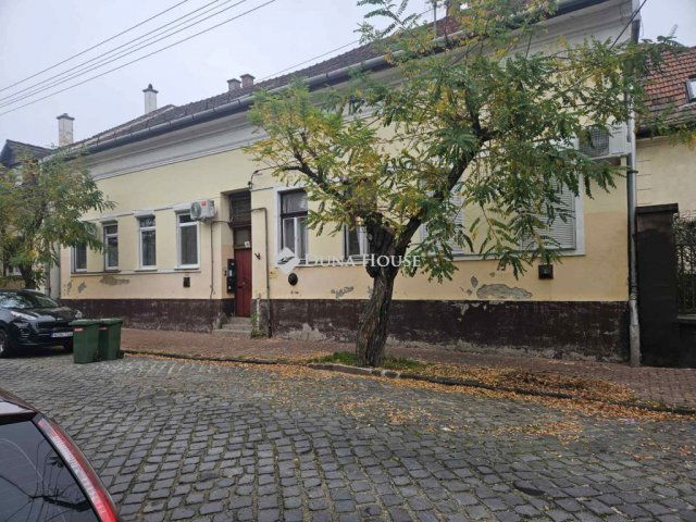 Eladó téglalakás, Budapesten, IV. kerületben, Batthyány utcában