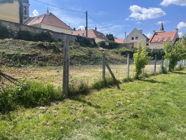 Eladó telek, Pápán 44.5 M Ft / költözzbe.hu
