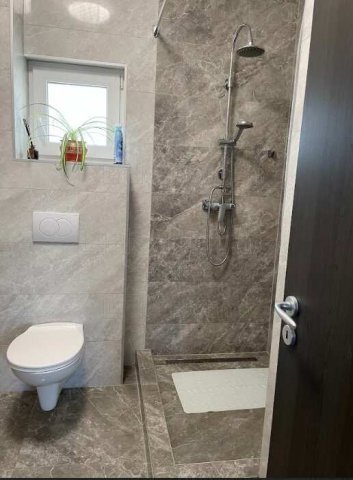 Eladó nyaraló, Siófokon 129 M Ft, 5 szobás