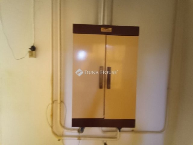 Eladó családi ház, Csákánydoroszlón 69 M Ft, 5 szobás