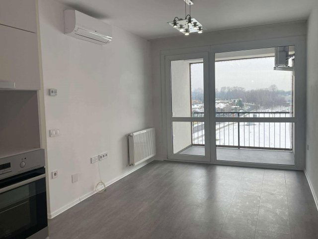 Eladó téglalakás, Nyíregyházán 49.99 M Ft, 1 szobás