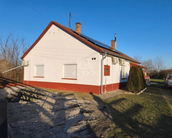 Eladó családi ház, Fülöpszálláson 36 M Ft, 2+1 szobás