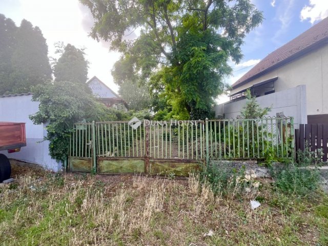 Eladó családi ház, Tökölön 29.9 M Ft, 4 szobás